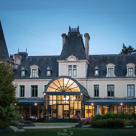 Hotel Chateau De La Barbiniere Saint-Laurent-sur-Sevre Exterior photo